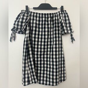 ALMOST FAMOUS Off the Shoulder Mini Dress